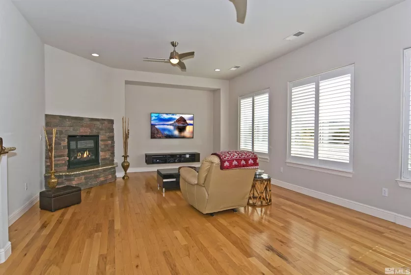 490 Spanish Sand, Sparks, Nevada 89441, 5 Bedrooms Bedrooms, ,4 BathroomsBathrooms,Residential,Residential,Spanish Sand,250003463