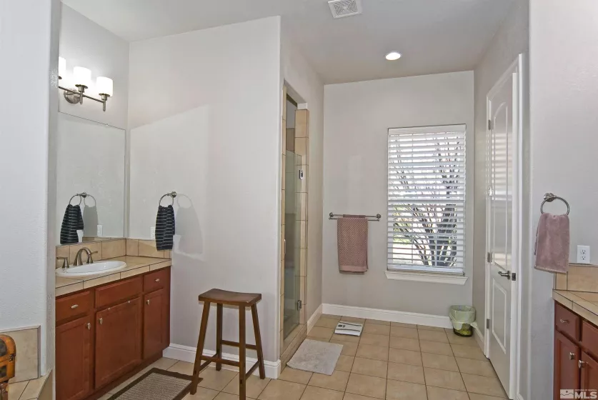 490 Spanish Sand, Sparks, Nevada 89441, 5 Bedrooms Bedrooms, ,4 BathroomsBathrooms,Residential,Residential,Spanish Sand,250003463