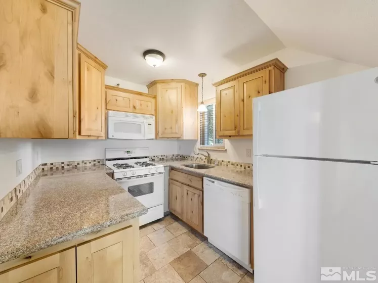 261 Quaking Aspen, Stateline, Nevada 89449, 3 Bedrooms Bedrooms, ,2 BathroomsBathrooms,Residential,Residential,Quaking Aspen,250005545
