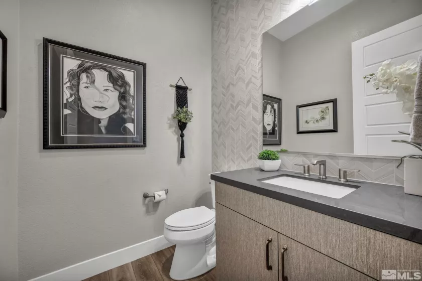 5469 Side Saddle, Reno, Nevada 89511, 3 Bedrooms Bedrooms, ,4 BathroomsBathrooms,Residential,Residential,Side Saddle,250005013