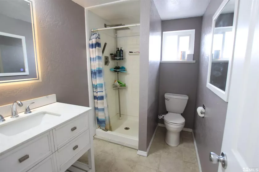 101 Hermansen, Hawthorne, Nevada 89415, 4 Bedrooms Bedrooms, ,2 BathroomsBathrooms,Residential,Residential,Hermansen,240014770