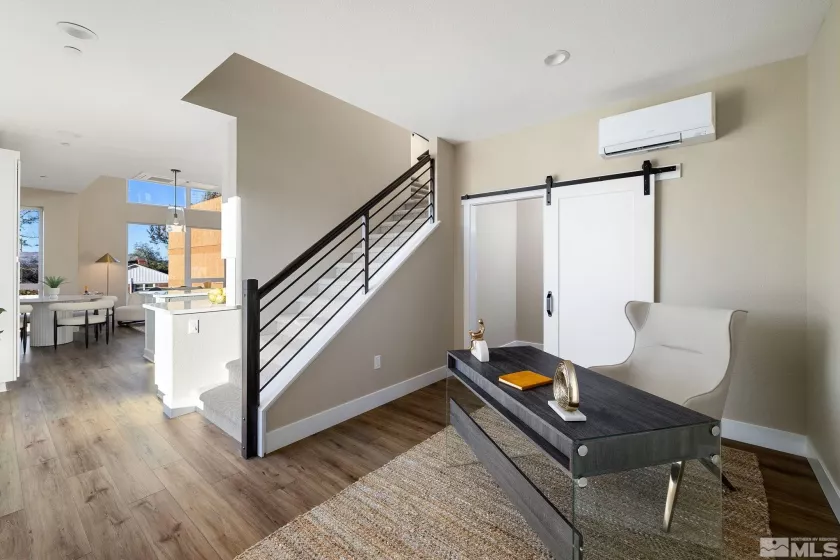 3828 Lakeside, Reno, Nevada 89509, 2 Bedrooms Bedrooms, ,3 BathroomsBathrooms,Residential,Residential,Lakeside,240014017