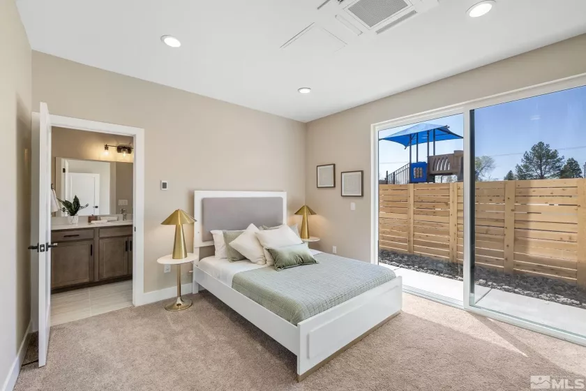 3830 Lakeside, Reno, Nevada 89509, 3 Bedrooms Bedrooms, ,4 BathroomsBathrooms,Residential,Residential,Lakeside,240014018