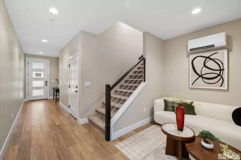 3830 Lakeside, Reno, Nevada 89509, 3 Bedrooms Bedrooms, ,4 BathroomsBathrooms,Residential,Residential,Lakeside,240014018