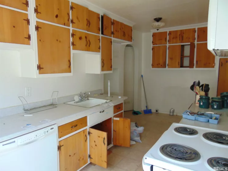 588 Humboldt, Fallon, Nevada 89406, 2 Bedrooms Bedrooms, ,1 BathroomBathrooms,Residential,Residential,Humboldt,250005524
