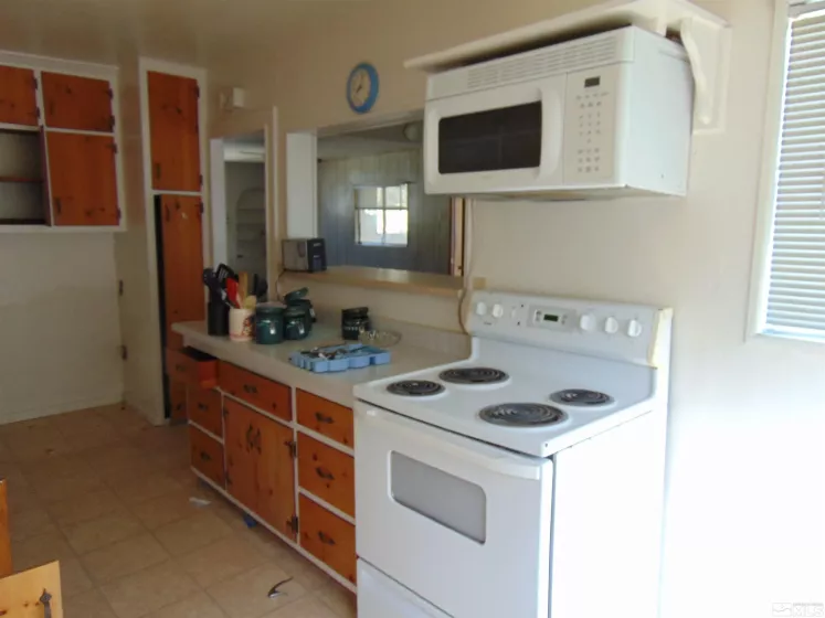 588 Humboldt, Fallon, Nevada 89406, 2 Bedrooms Bedrooms, ,1 BathroomBathrooms,Residential,Residential,Humboldt,250005524