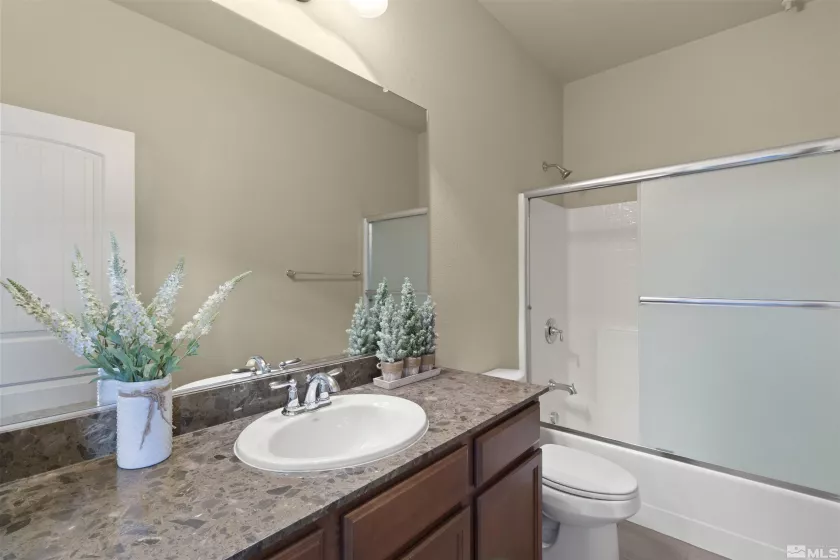 2490 Eastshore, Reno, Nevada 89509, 3 Bedrooms Bedrooms, ,3 BathroomsBathrooms,Residential,Residential,Eastshore,250004741