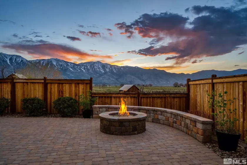 1008 Rocky Terrace, Gardnerville, Nevada 89410, 3 Bedrooms Bedrooms, ,4 BathroomsBathrooms,Residential,Residential,Rocky Terrace,250004835