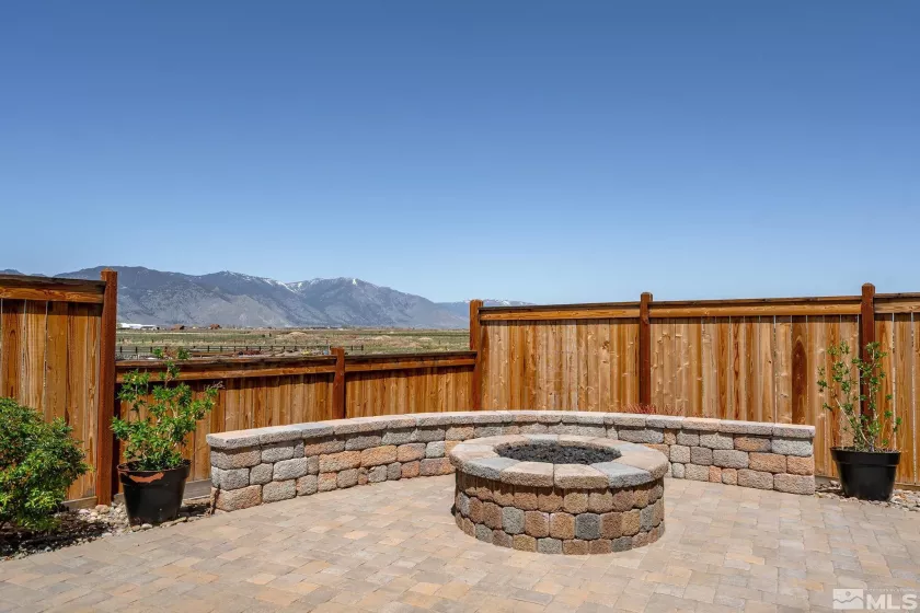 1008 Rocky Terrace, Gardnerville, Nevada 89410, 3 Bedrooms Bedrooms, ,4 BathroomsBathrooms,Residential,Residential,Rocky Terrace,250004835