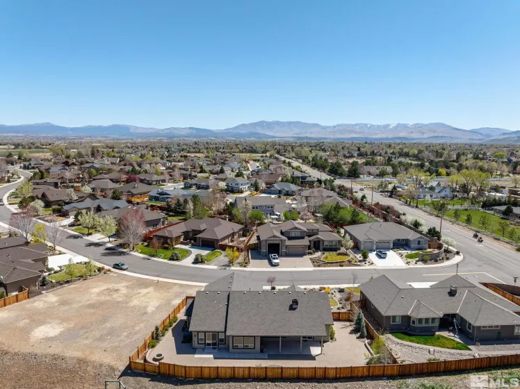 1008 Rocky Terrace, Gardnerville, Nevada 89410, 3 Bedrooms Bedrooms, ,4 BathroomsBathrooms,Residential,Residential,Rocky Terrace,250004835