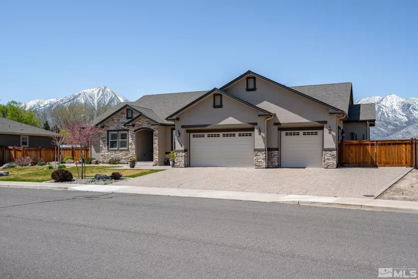 1008 Rocky Terrace, Gardnerville, Nevada 89410, 3 Bedrooms Bedrooms, ,4 BathroomsBathrooms,Residential,Residential,Rocky Terrace,250004835