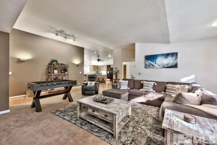 214 Highlands, Stateline, Nevada 89449, 3 Bedrooms Bedrooms, ,2 BathroomsBathrooms,Residential,Residential,Highlands,250003834