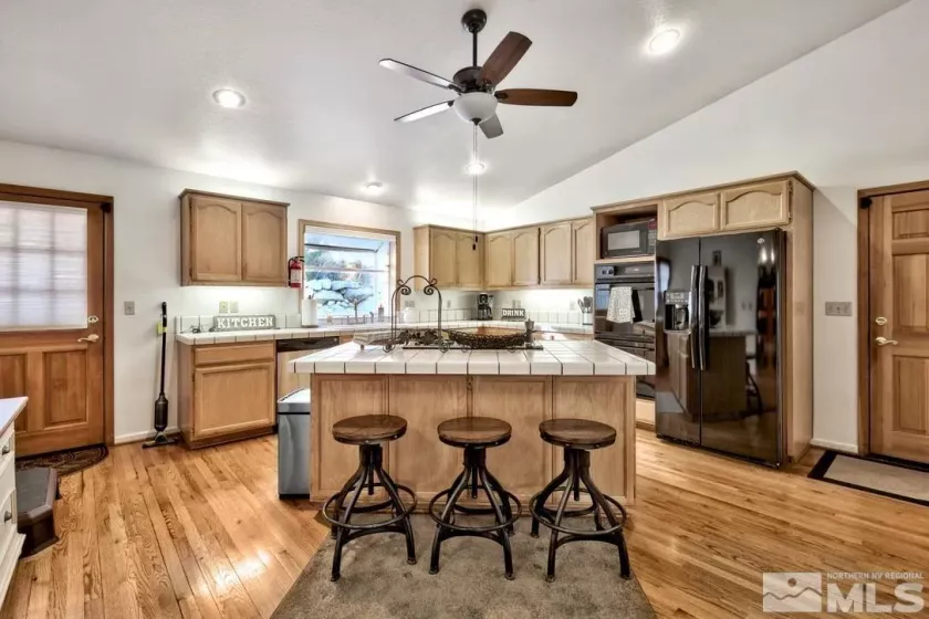 214 Highlands, Stateline, Nevada 89449, 3 Bedrooms Bedrooms, ,2 BathroomsBathrooms,Residential,Residential,Highlands,250003834