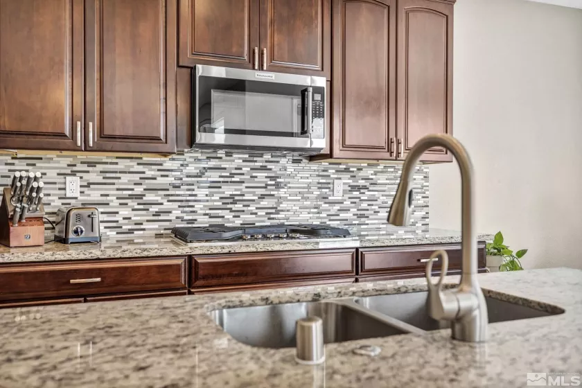 16885 Majestic View, Reno, Nevada 89521, 5 Bedrooms Bedrooms, ,3 BathroomsBathrooms,Residential,Residential,Majestic View,250005014