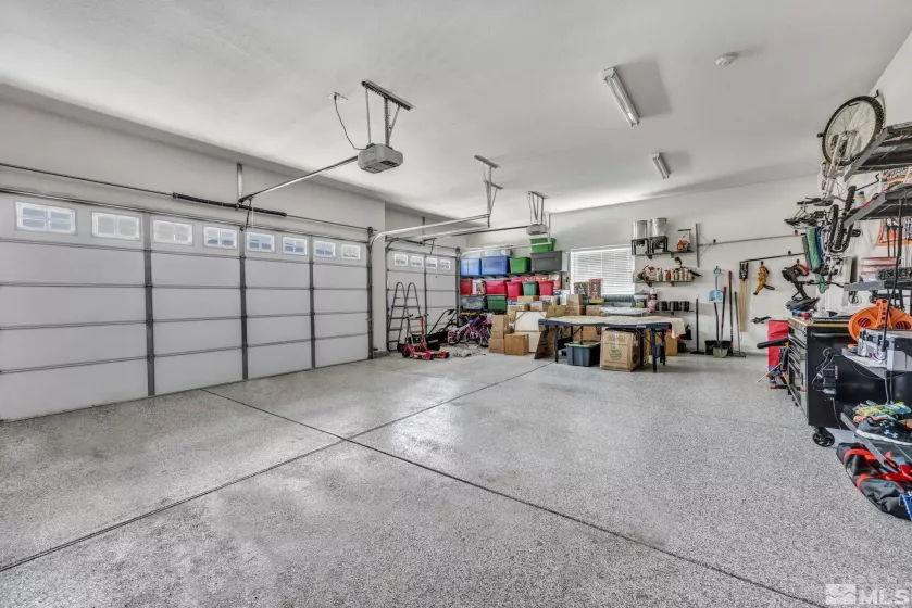 16885 Majestic View, Reno, Nevada 89521, 5 Bedrooms Bedrooms, ,3 BathroomsBathrooms,Residential,Residential,Majestic View,250005014