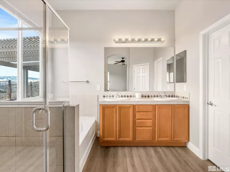 1448 Hagar, Reno, Nevada 89506, 3 Bedrooms Bedrooms, ,2 BathroomsBathrooms,Residential,Residential,Hagar,250004267