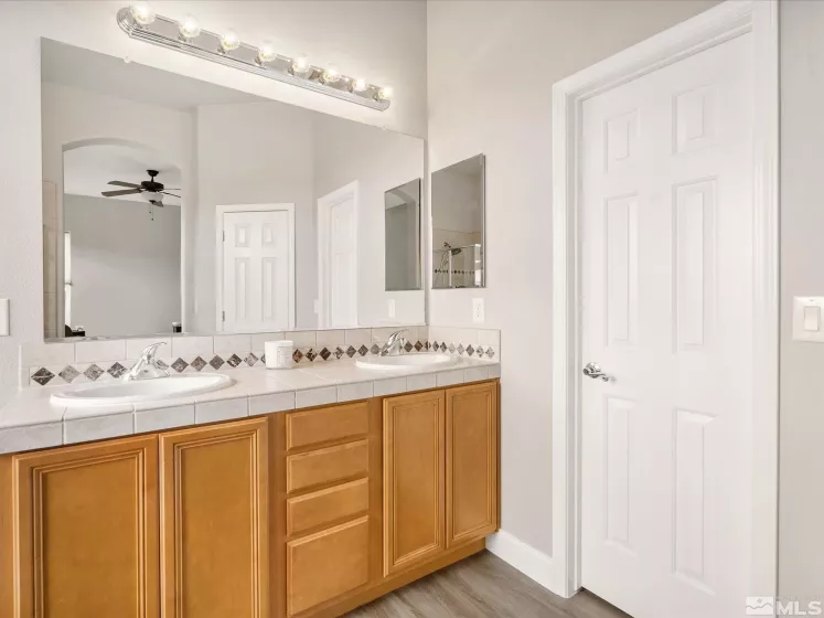 1448 Hagar, Reno, Nevada 89506, 3 Bedrooms Bedrooms, ,2 BathroomsBathrooms,Residential,Residential,Hagar,250004267