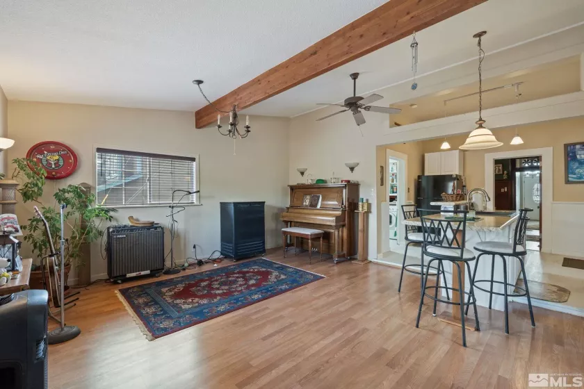 2640 Emily, Reno, Nevada 89503, 4 Bedrooms Bedrooms, ,4 BathroomsBathrooms,Residential,Residential,Emily,250004481