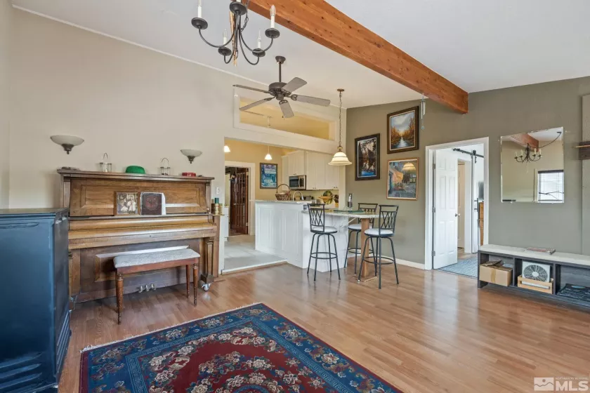 2640 Emily, Reno, Nevada 89503, 4 Bedrooms Bedrooms, ,4 BathroomsBathrooms,Residential,Residential,Emily,250004481