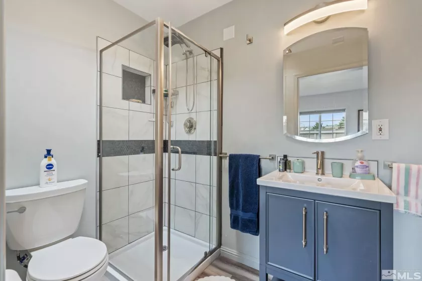 2640 Emily, Reno, Nevada 89503, 4 Bedrooms Bedrooms, ,4 BathroomsBathrooms,Residential,Residential,Emily,250004481