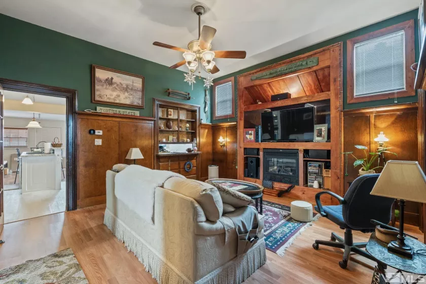 2640 Emily, Reno, Nevada 89503, 4 Bedrooms Bedrooms, ,4 BathroomsBathrooms,Residential,Residential,Emily,250004481