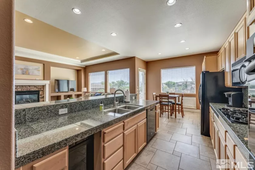 2786 Shadow Dancer, Reno, Nevada 89511, 4 Bedrooms Bedrooms, ,3 BathroomsBathrooms,Residential,Residential,Shadow Dancer,250005294