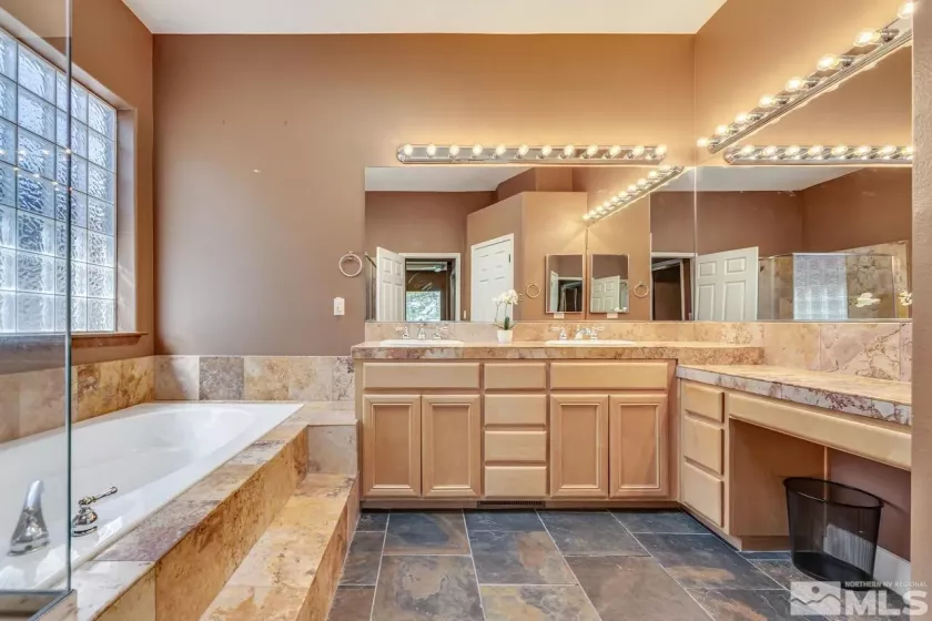 2786 Shadow Dancer, Reno, Nevada 89511, 4 Bedrooms Bedrooms, ,3 BathroomsBathrooms,Residential,Residential,Shadow Dancer,250005294