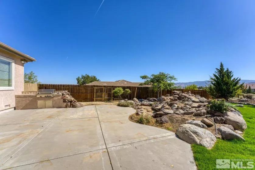 2786 Shadow Dancer, Reno, Nevada 89511, 4 Bedrooms Bedrooms, ,3 BathroomsBathrooms,Residential,Residential,Shadow Dancer,250005294