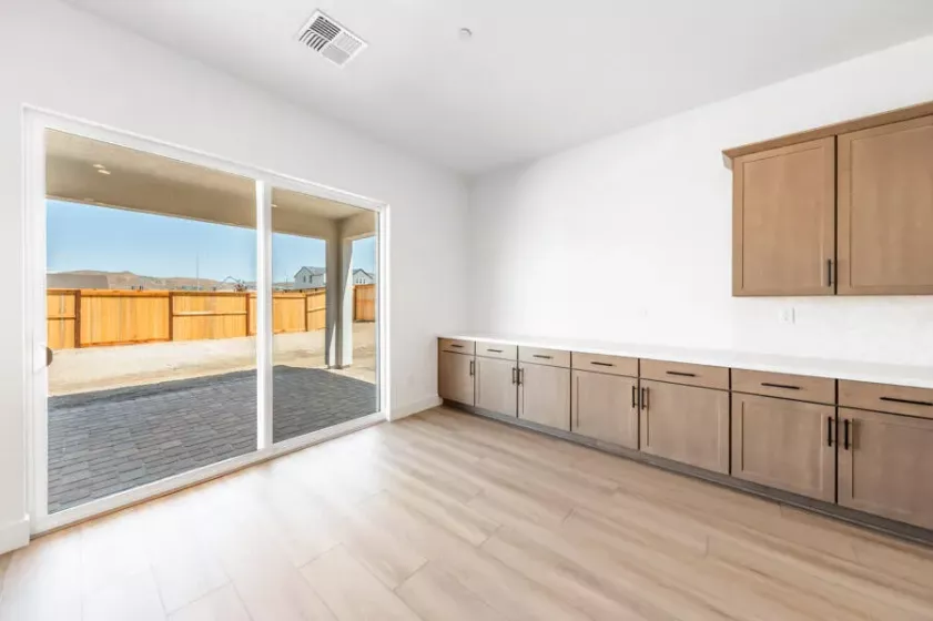 401 Pah Rah Ridge, Sparks, Nevada 89441, 4 Bedrooms Bedrooms, ,4 BathroomsBathrooms,Residential,Residential,Pah Rah Ridge,250001553