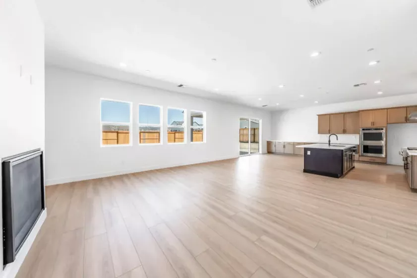 401 Pah Rah Ridge, Sparks, Nevada 89441, 4 Bedrooms Bedrooms, ,4 BathroomsBathrooms,Residential,Residential,Pah Rah Ridge,250001553