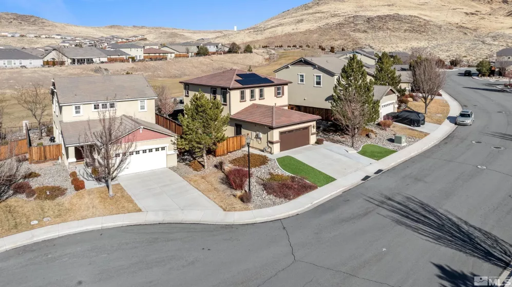 2884 Garda, Sparks, Nevada 89434, 4 Bedrooms Bedrooms, ,3 BathroomsBathrooms,Residential,Residential,Garda,250001973