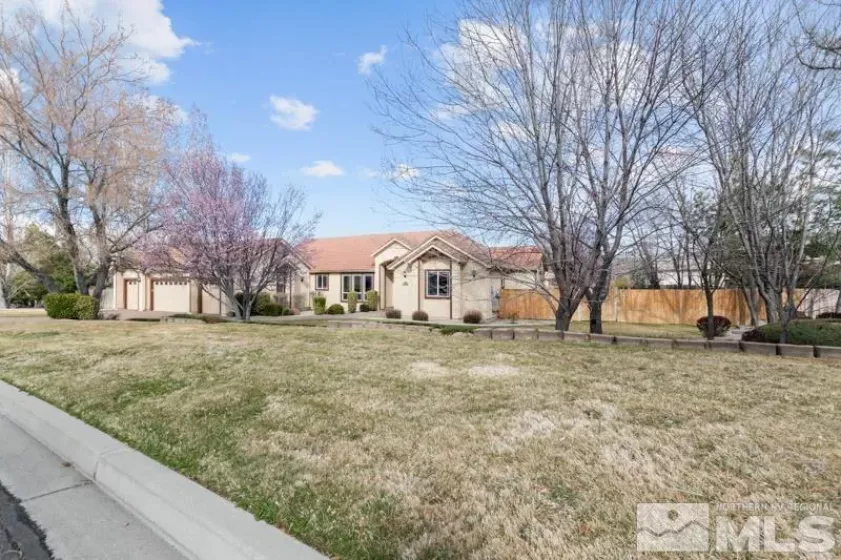12620 Silver Wolf, Reno, Nevada 89511, 4 Bedrooms Bedrooms, ,4 BathroomsBathrooms,Residential,Residential,Silver Wolf,250004359