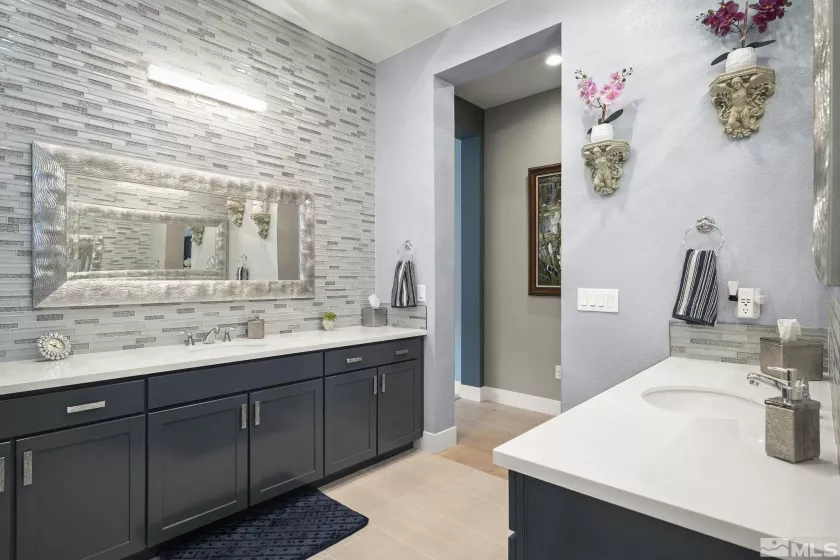 9179 Graycliff, Reno, Nevada 89523, 3 Bedrooms Bedrooms, ,4 BathroomsBathrooms,Residential,Residential,Graycliff,250004265