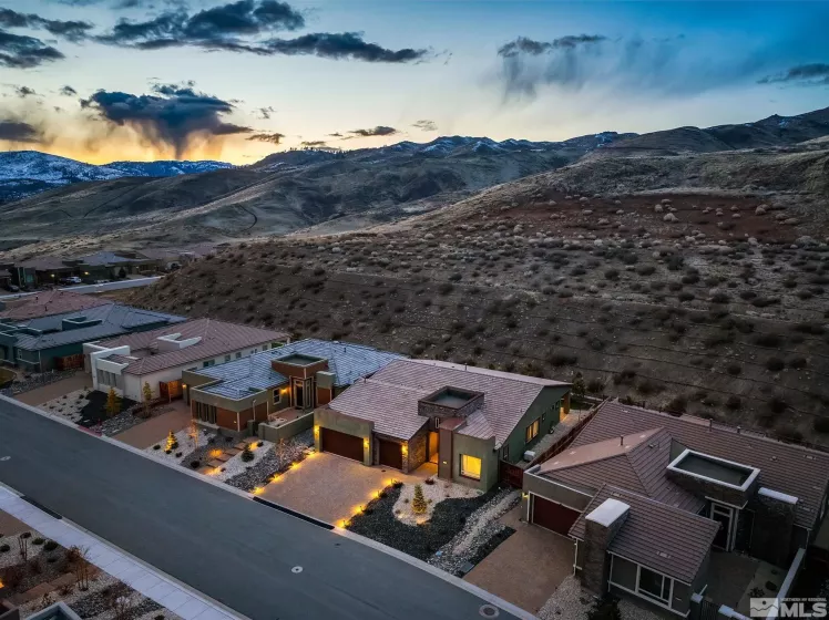 9179 Graycliff, Reno, Nevada 89523, 3 Bedrooms Bedrooms, ,4 BathroomsBathrooms,Residential,Residential,Graycliff,250004265