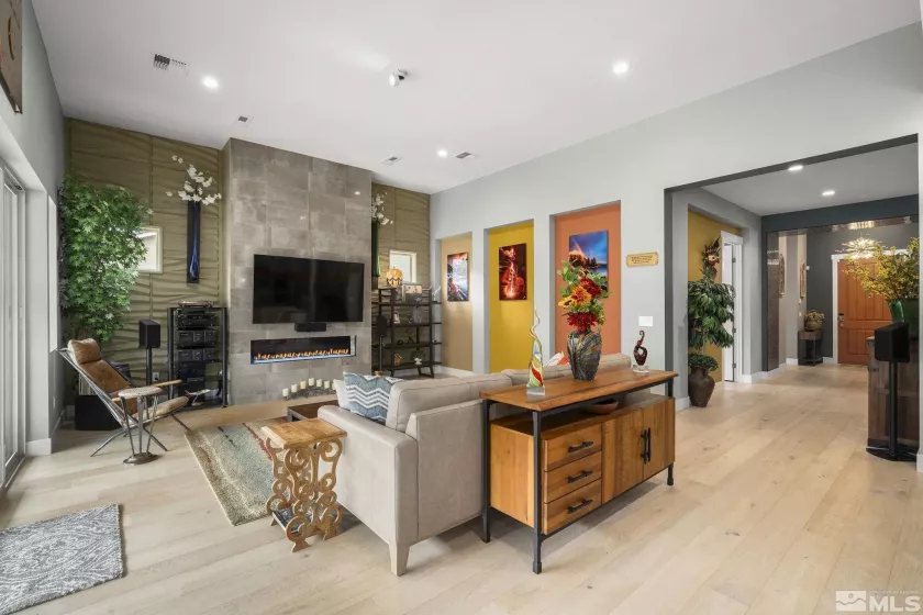 9179 Graycliff, Reno, Nevada 89523, 3 Bedrooms Bedrooms, ,4 BathroomsBathrooms,Residential,Residential,Graycliff,250004265