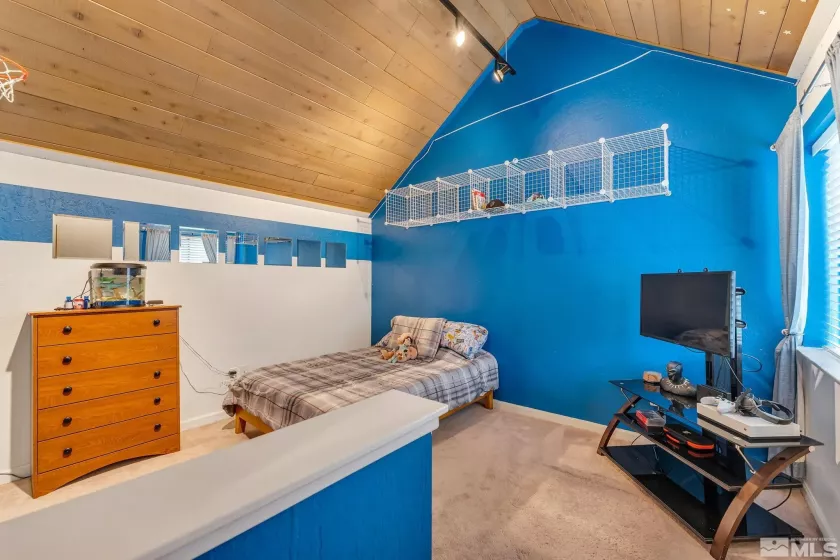 2562 Garfield, Sparks, Nevada 89431, 2 Bedrooms Bedrooms, ,2 BathroomsBathrooms,Residential,Residential,Garfield,250004427