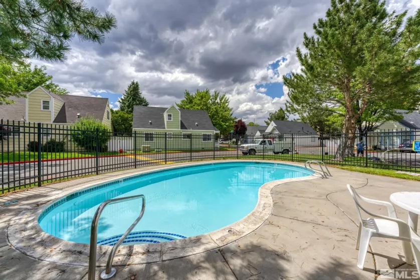 2562 Garfield, Sparks, Nevada 89431, 2 Bedrooms Bedrooms, ,2 BathroomsBathrooms,Residential,Residential,Garfield,250004427