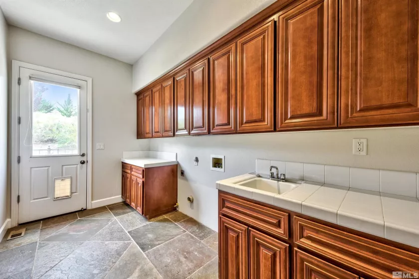 3000 Granite Pointe, Reno, Nevada 89511, 5 Bedrooms Bedrooms, ,4 BathroomsBathrooms,Residential,Residential,Granite Pointe,240011013