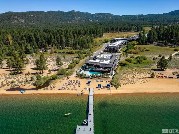 28 Beach Club, Stateline, Nevada 89449, 4 Bedrooms Bedrooms, ,4 BathroomsBathrooms,Residential,Residential,Beach Club,240015369