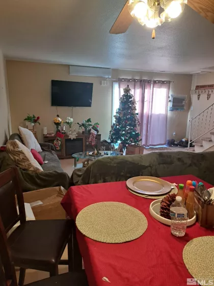 474 Smithridge, Reno, Nevada 89502, 2 Bedrooms Bedrooms, ,2 BathroomsBathrooms,Residential,Residential,Smithridge,250000022