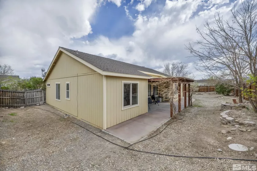 215 Red Wing, Dayton, Nevada 89403, 3 Bedrooms Bedrooms, ,2 BathroomsBathrooms,Residential,Residential,Red Wing,250005063