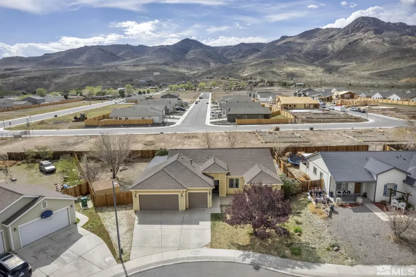 215 Red Wing, Dayton, Nevada 89403, 3 Bedrooms Bedrooms, ,2 BathroomsBathrooms,Residential,Residential,Red Wing,250005063