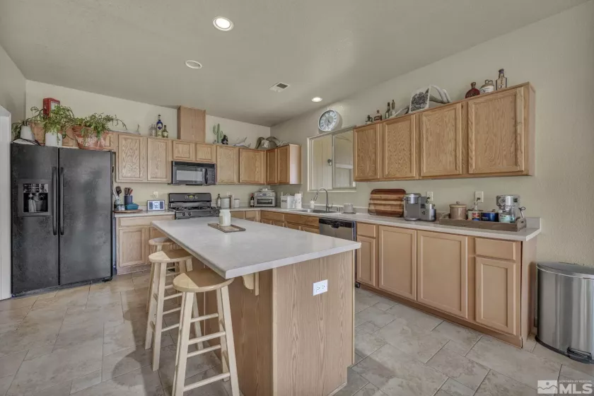 215 Red Wing, Dayton, Nevada 89403, 3 Bedrooms Bedrooms, ,2 BathroomsBathrooms,Residential,Residential,Red Wing,250005063