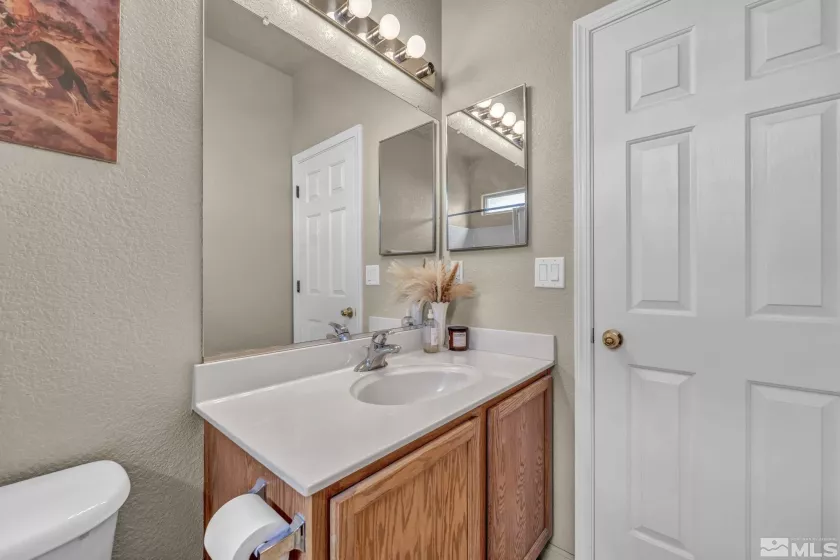 215 Red Wing, Dayton, Nevada 89403, 3 Bedrooms Bedrooms, ,2 BathroomsBathrooms,Residential,Residential,Red Wing,250005063