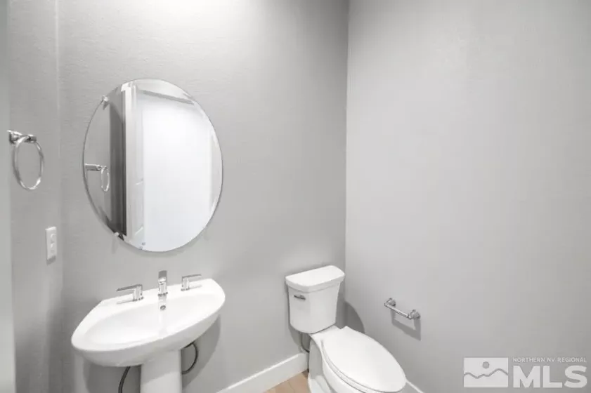 2989 Murrelet, Sparks, Nevada 89441, 4 Bedrooms Bedrooms, ,4 BathroomsBathrooms,Residential,Residential,Murrelet,240015540