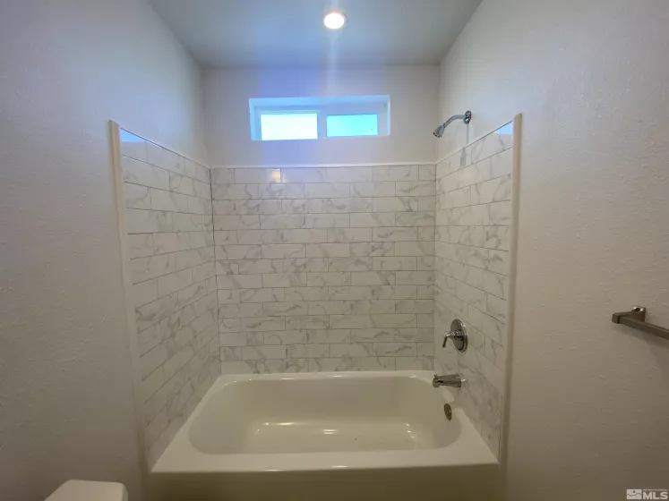 1715 10th, Silver Springs, Nevada 89429, 3 Bedrooms Bedrooms, ,2 BathroomsBathrooms,Residential,Residential,10th,240000729