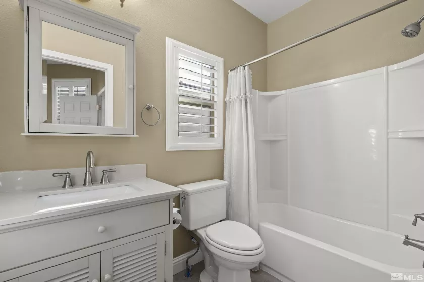 1495 Veneto, Sparks, Nevada 89434, 2 Bedrooms Bedrooms, ,3 BathroomsBathrooms,Residential,Residential,Veneto,250002098