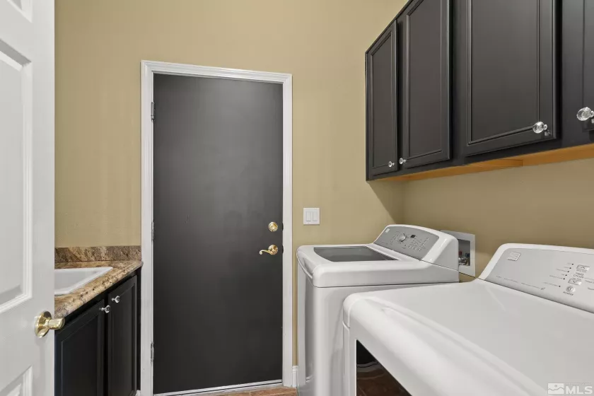 1495 Veneto, Sparks, Nevada 89434, 2 Bedrooms Bedrooms, ,3 BathroomsBathrooms,Residential,Residential,Veneto,250002098