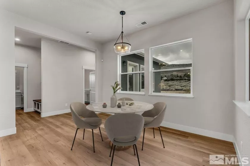 Breakfast Nook