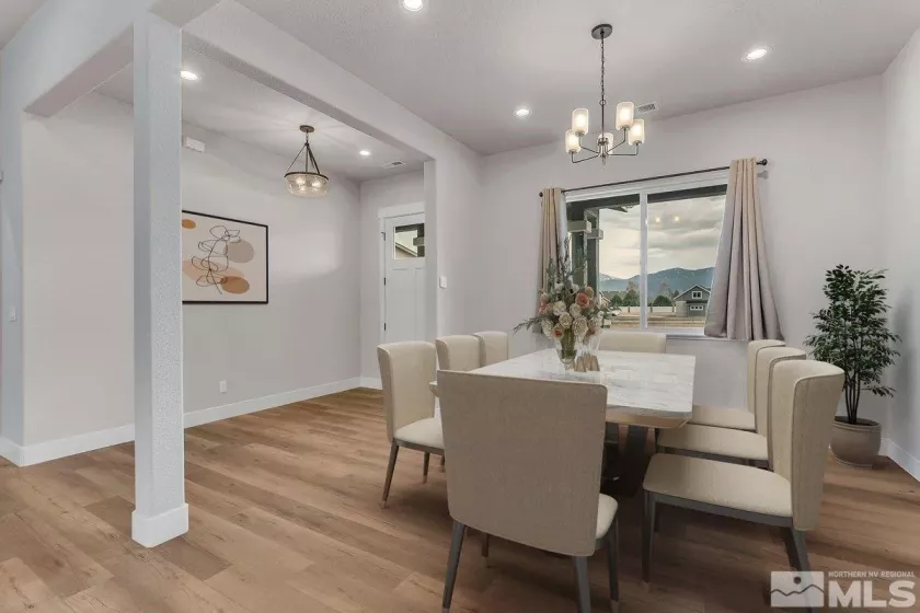 Entry/Foyer